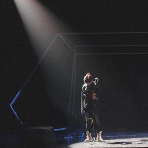 日韩日韩女性交做爱视频免费看
